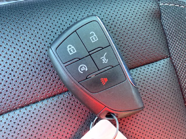 2024 Chevrolet Equinox EV LT - Photo 25