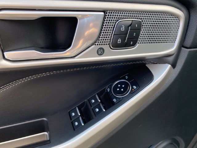 2023 Ford Explorer Limited - Photo 19