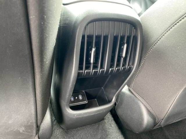 2025 Hyundai Kona SEL - Photo 18