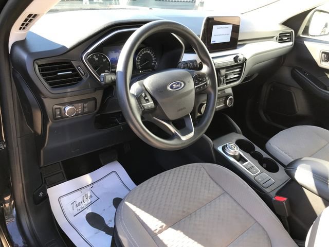 2022 Ford Escape SE Hybrid photo 3