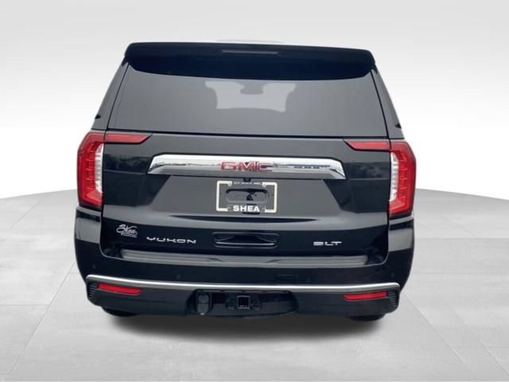 Used 2024 GMC Yukon SLT SUV