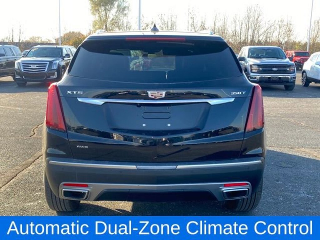 Used 2022 CADILLAC XT5 Premium Luxury SUV