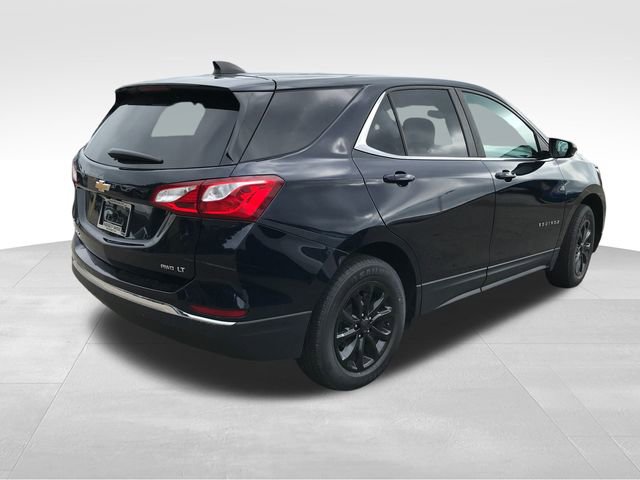 2021 Chevrolet Equinox LT photo 2