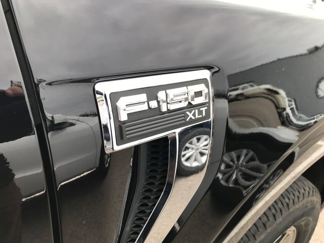 2024 Ford F-150 XLT photo 3