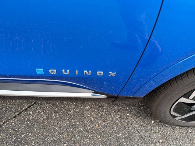2024 Chevrolet Equinox EV LT - Photo 13