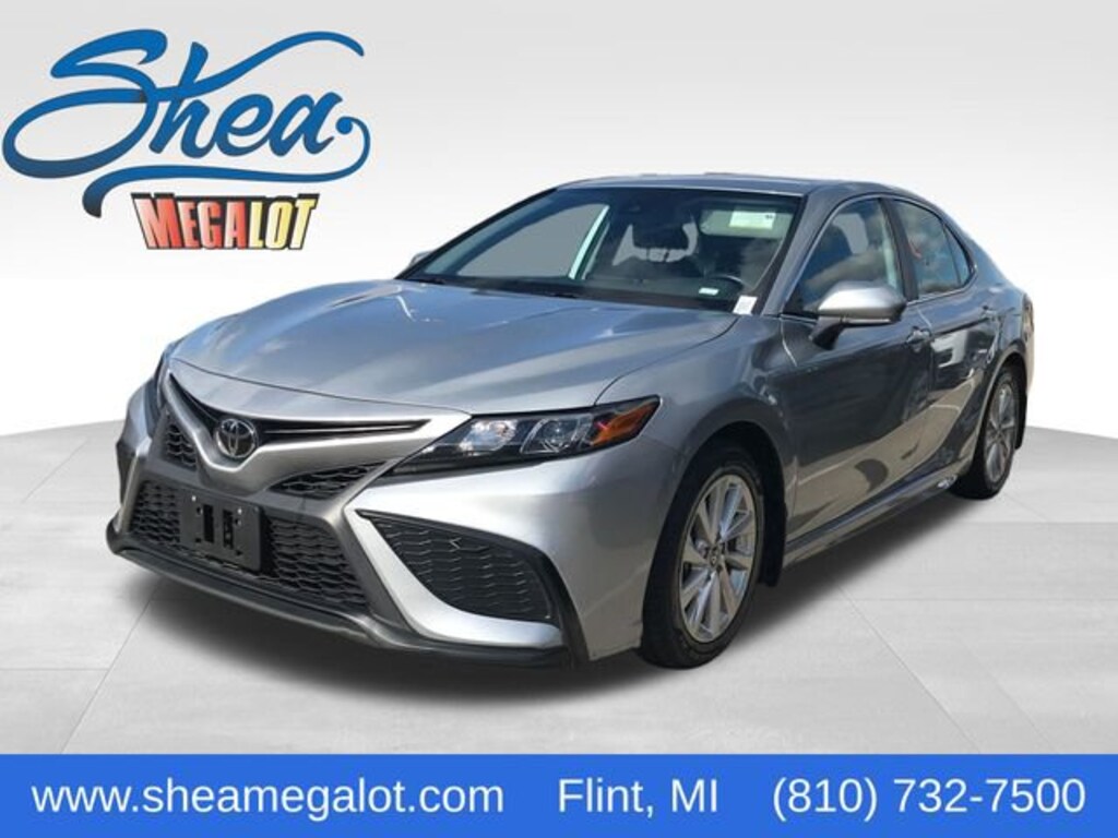 Used 2023 Toyota Camry SE