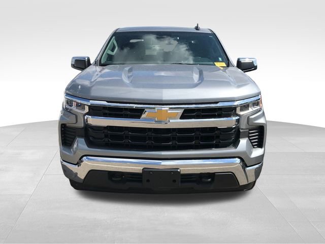 2025 Chevrolet Silverado 1500 LT photo 2