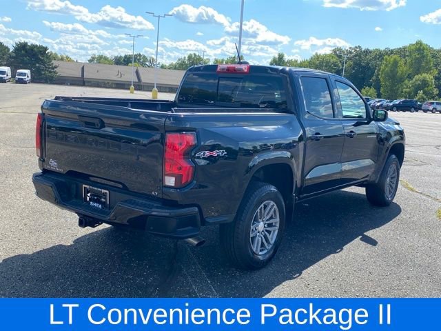 2023 Chevrolet Colorado LT photo 3