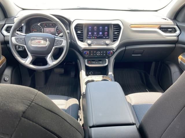 2023 Gmc Acadia SLE photo 2