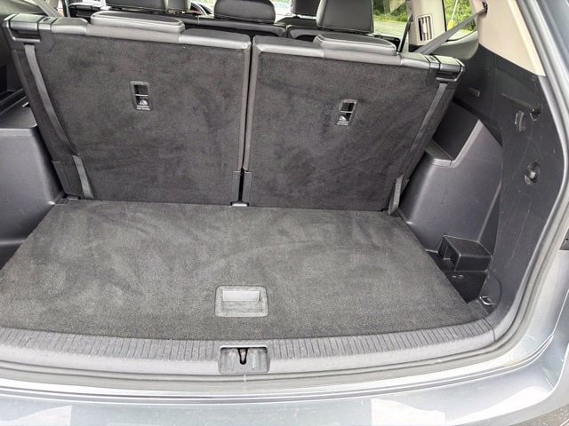 2024 Volkswagen Atlas SE w/Tech - Photo 25