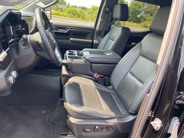 2025 GMC Sierra 1500 SLT - Photo 16