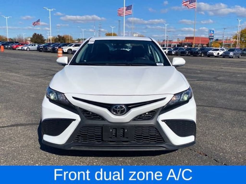 Used 2022 Toyota Camry SE