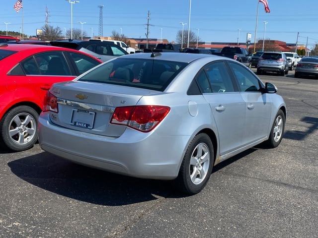 Used 2016 Chevrolet Cruze Limited 1LT with VIN 1G1PE5SB6G7140298 for sale in Flint Township, MI