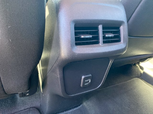 2024 GMC Terrain SLE - Photo 19