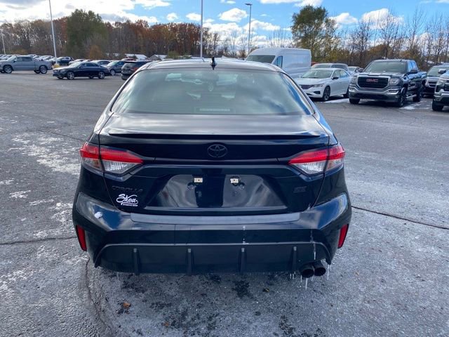 2023 Toyota Corolla SE photo 2