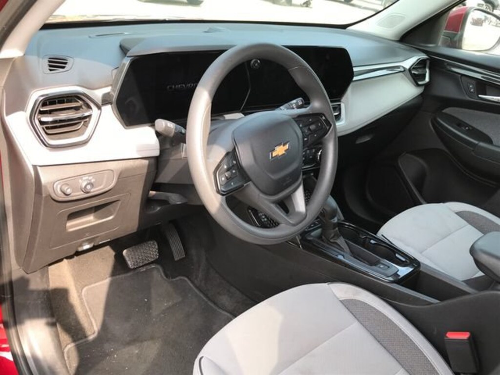 Used 2025 Chevrolet Trailblazer LT SUV