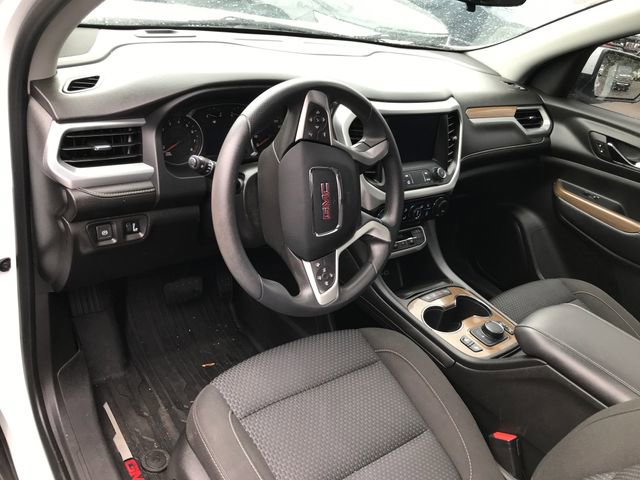 2021 Gmc Acadia SLE photo 4