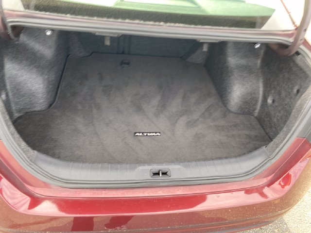 2025 Nissan Altima SV - Photo 19