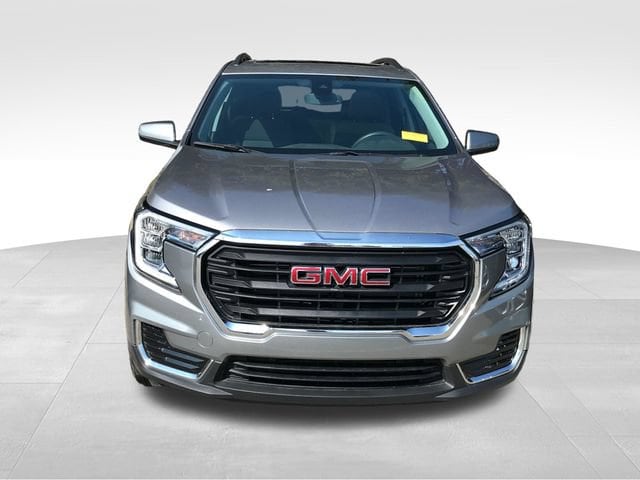 2024 GMC Terrain SLE - Photo 29