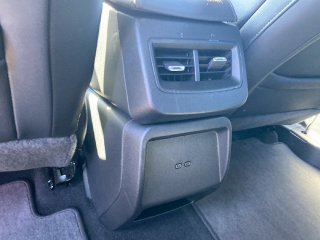2024 Chevrolet Equinox EV LT - Photo 20