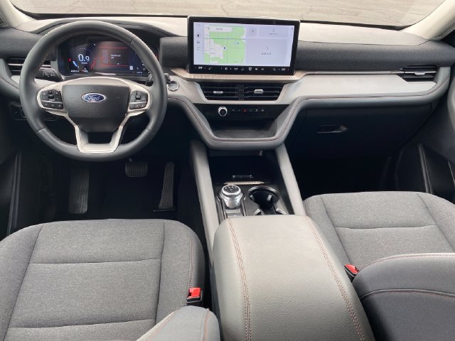 Used 2025 Ford Explorer Active
