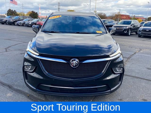 2024 Buick Enclave Essence photo 2