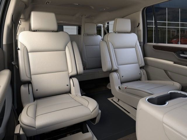 2026 GMC Yukon XL Denali - Photo 18