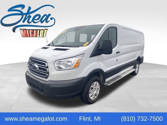 2019 Ford Transit Van Base's photo
