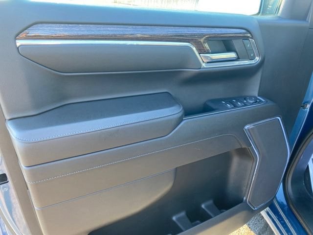 2024 GMC Sierra 1500 SLE - Photo 13