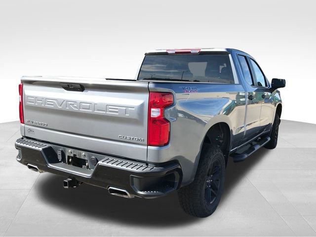 2020 Chevrolet Silverado 1500 Custom Trail Boss photo 2