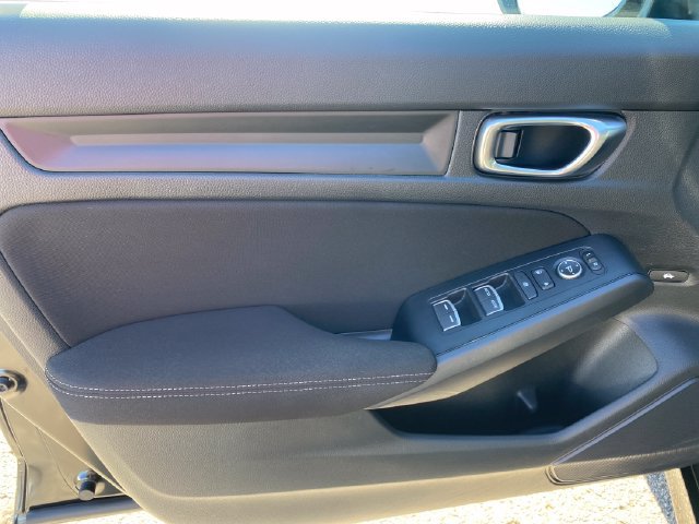 2025 Honda Civic LX - Photo 14