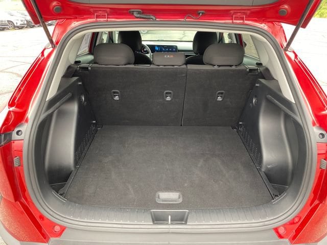 2025 Hyundai Kona SEL - Photo 19