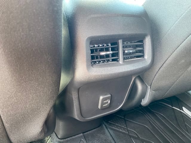 2024 Chevrolet Equinox LT - Photo 19