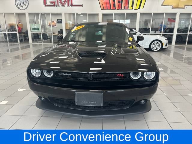 2019 Dodge Challenger R/T Scat Pack photo 2