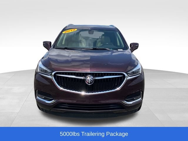 Used 2019 Buick Enclave Essence with VIN 5GAERBKW5KJ160866 for sale in Flint Township, MI
