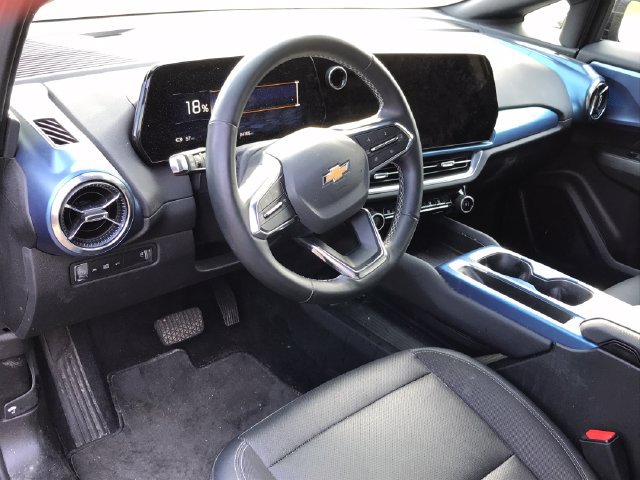 2024 Chevrolet Equinox EV LT - Photo 29