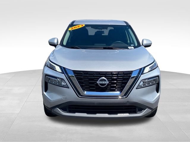 Used 2023 Nissan Rogue SV with VIN 5N1BT3BA0PC928516 for sale in Flint Township, MI
