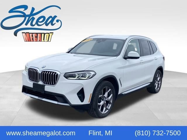 2022 BMW X3 xDrive30i's photo