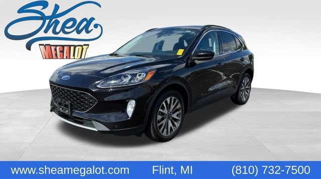 2021 Ford Escape Titanium's photo