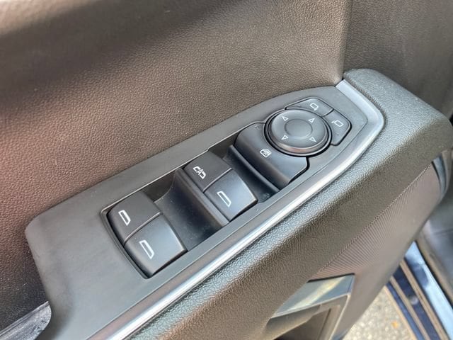 2024 Chevrolet Silverado 1500 LT - Photo 17