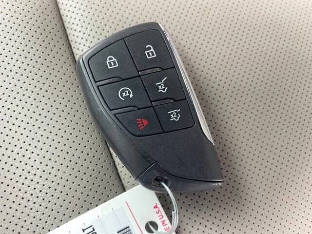 2024 GMC Yukon SLT - Photo 25