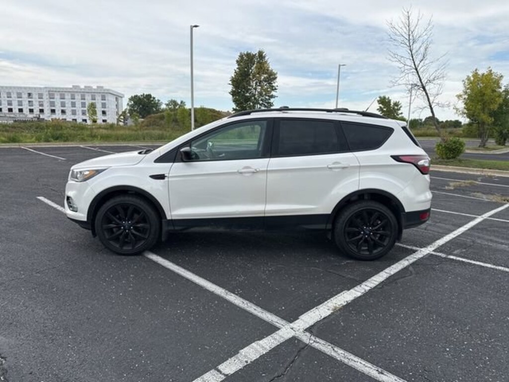 Used 2018 Ford Escape SE