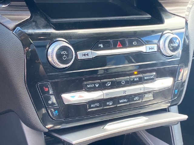 2023 Ford Explorer Limited - Photo 14