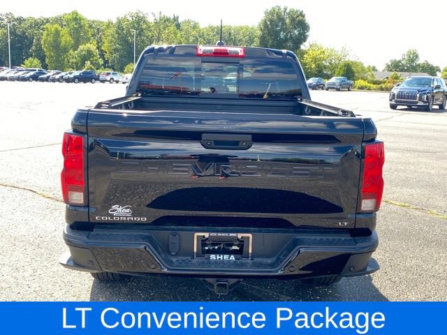2023 Chevrolet Colorado LT photo 4