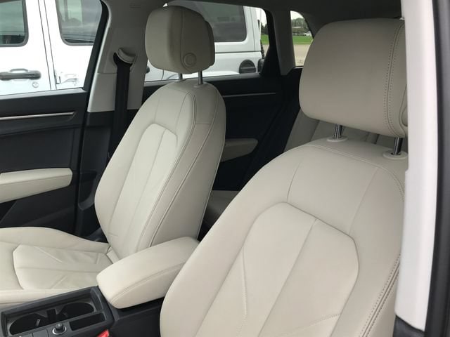 2025 Audi Q3 S Line Premium - Photo 29