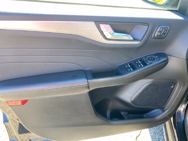 2024 Ford Escape Platinum - Photo 16