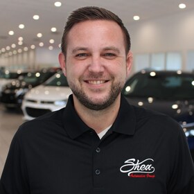 Staff member Aaron Walton from 315a48b9c0c1