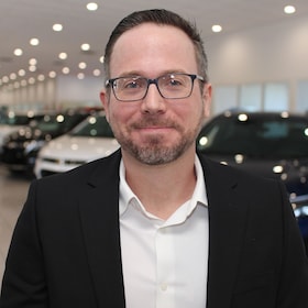 Staff member Derrick Porritt from db74bb13fa96