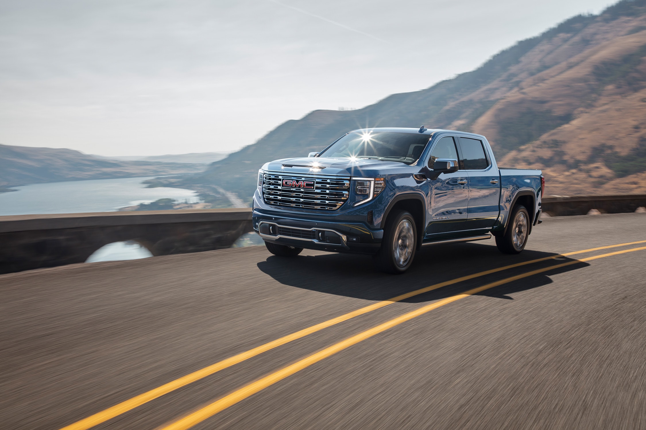 2025%20GMC%20Sierra%201500.jpg