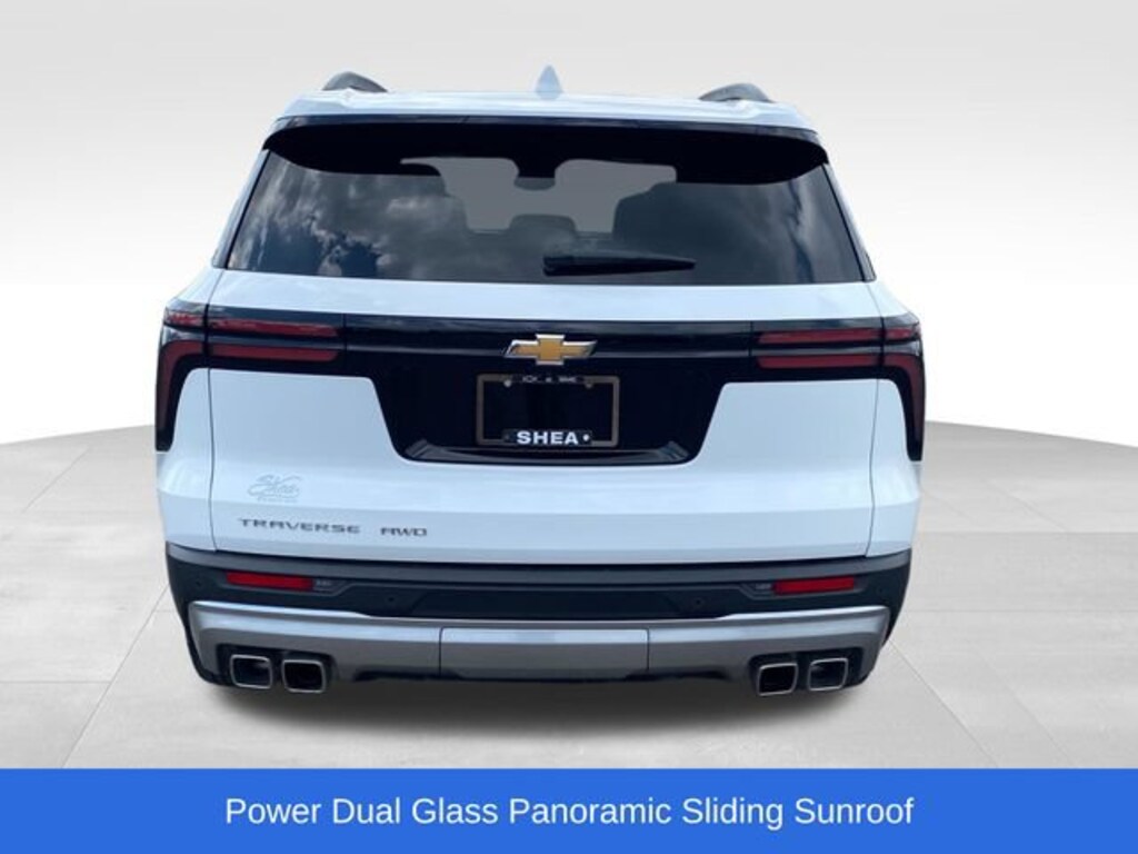Used 2025 Chevrolet Traverse LT SUV